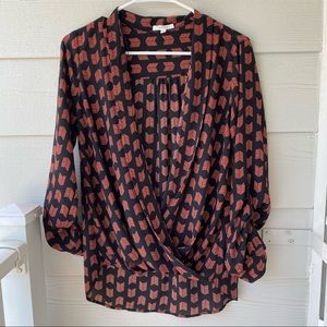 PLEIONE Arrow Print Blouse